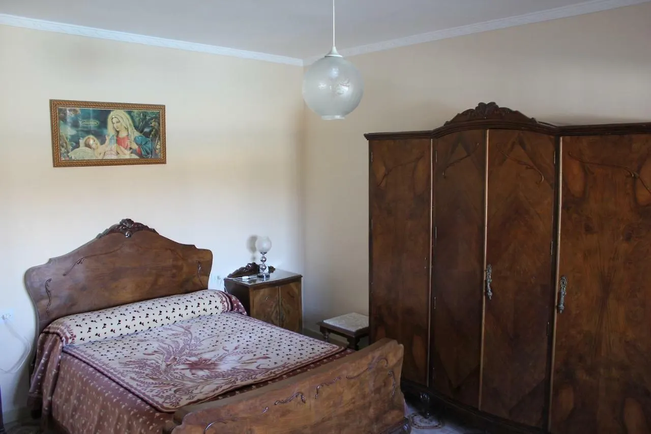 Huerta Espinar - Casa rural con piscina privada Villa Archidona España