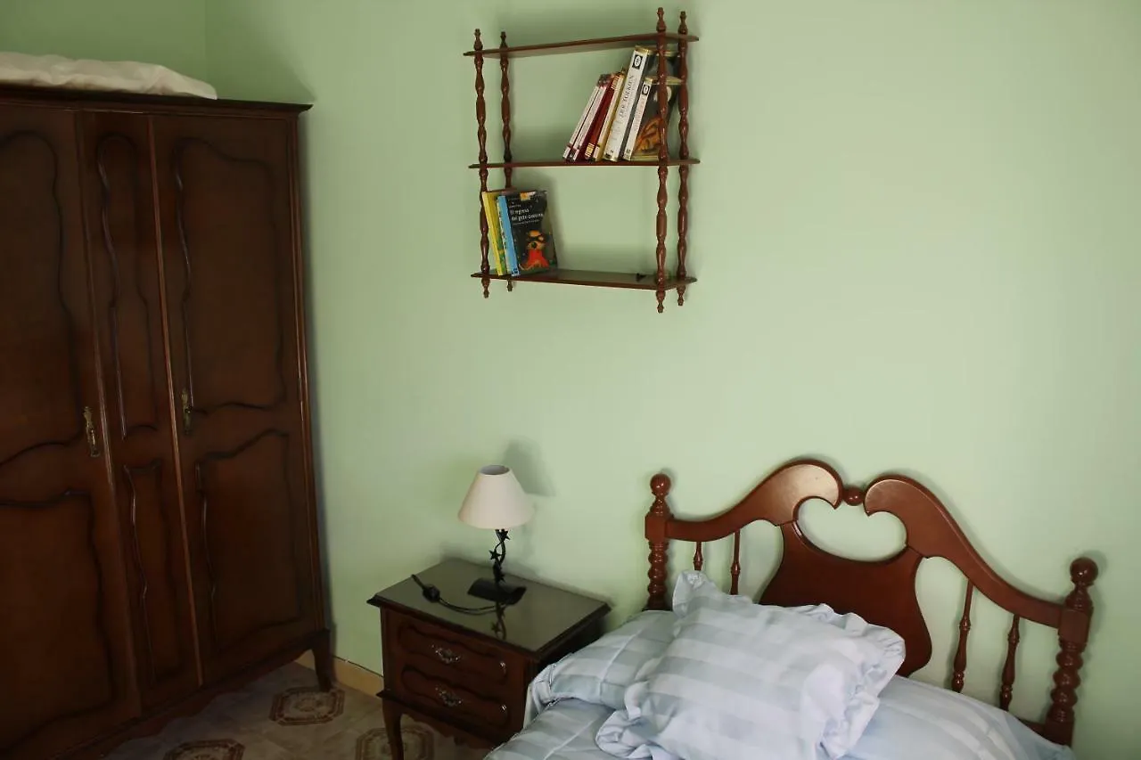 Huerta Espinar - Casa rural con piscina privada Villa Archidona 0*,  España